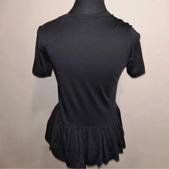 Aritzia - Sunday Best Tee - Picture 3 of 5